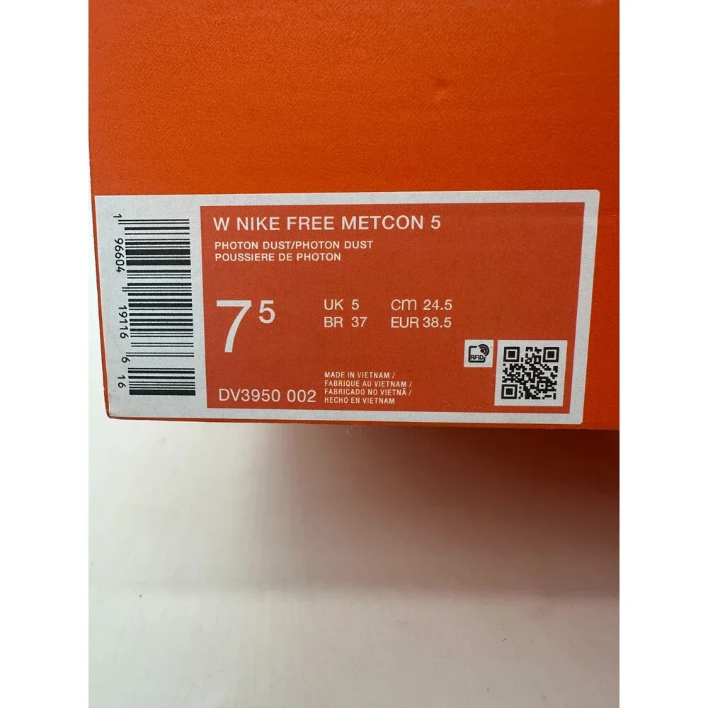 Nike Free Metcon 5 Women's Size 7.5 Grey White Gym Training Shoes DV3950 002